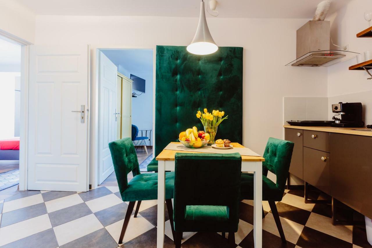 Kings City - Zyblikiewicza Apartment — Photos 3